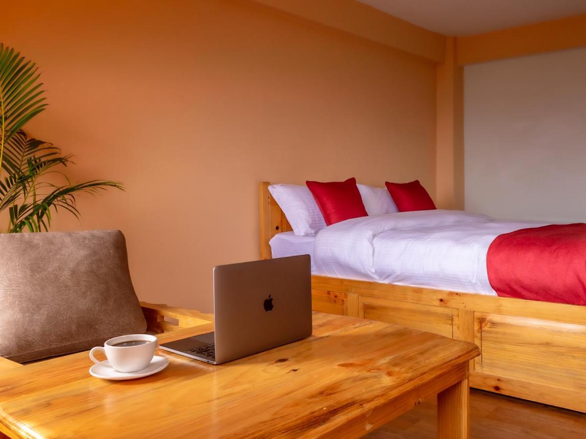 Eagle Nest Hotel Bhatgoan Dış mekan fotoğraf